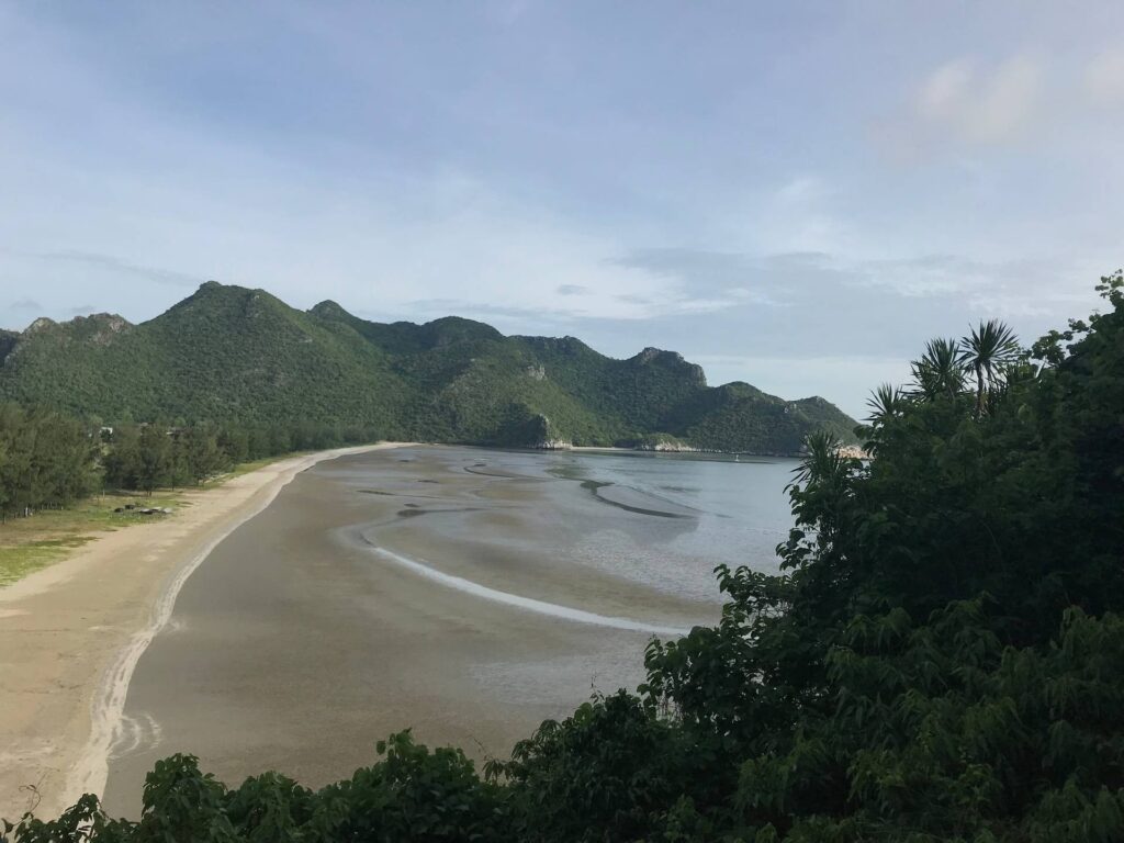 หาดบางปู(Bang Pu Beach Sam Roi Yot) หาดบางปู1
