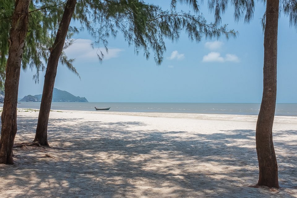 หาดแหลมศาลา5