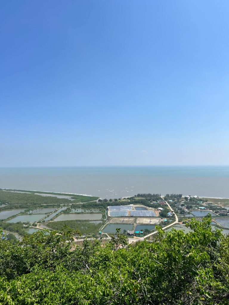 จุดชมวิวเขาแดง (Khao Daeng Viewpoint) เขาแดง6