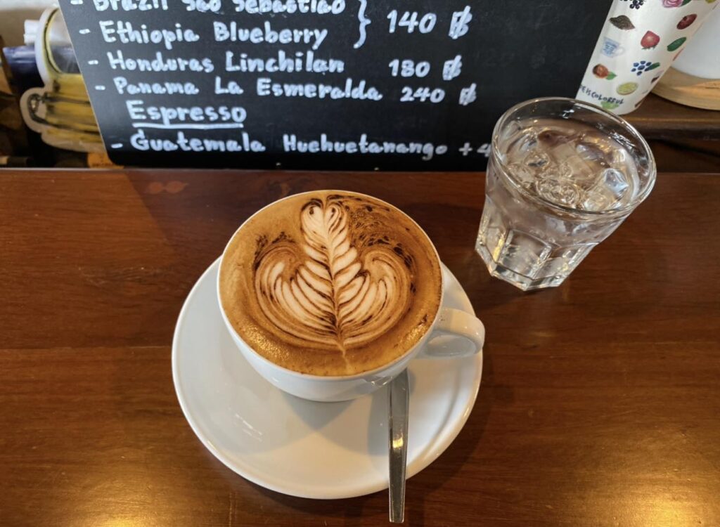 LoftFee Café Sam Roi Yot | Minimal Loft Coffee for Slow Days screenshot