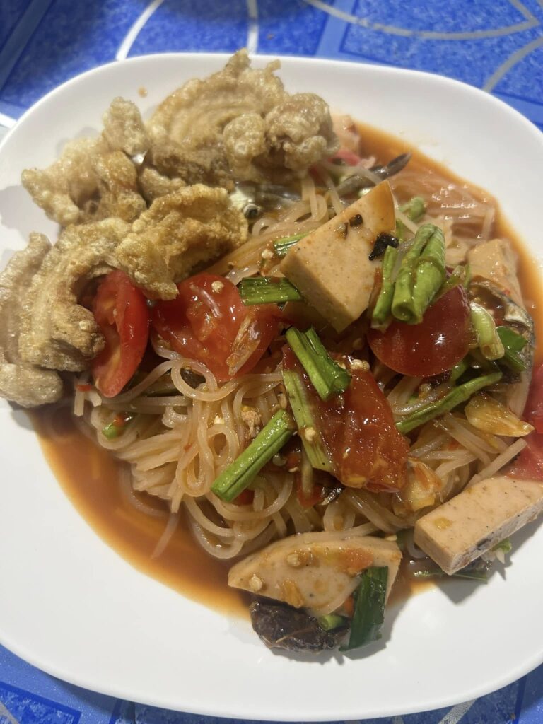 ร้านอาหารยายกับนายกวินท์ อิ่มง่าย ส้มตำเด็ด น้ำปั่นสดชื่น ยายกับนายกวินท์6