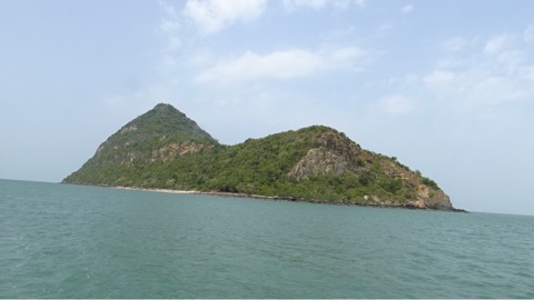 เกาะโครำ สามร้อยยอด1