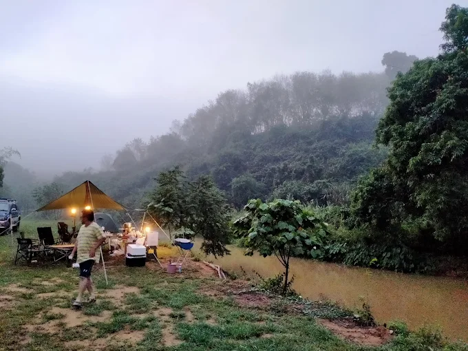 ไร่ลุงปูด สวนทุเรียนลับกลางหุบเขา กางเต็นท์ ชิลริมลำธาร ไร่ลุงปูด4
